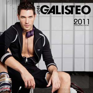 José Galisteo se desnuda para su propio calendario