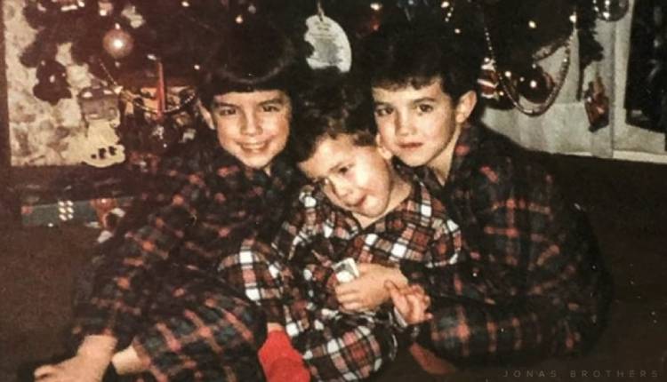 Single navideño de Jonas Brothers