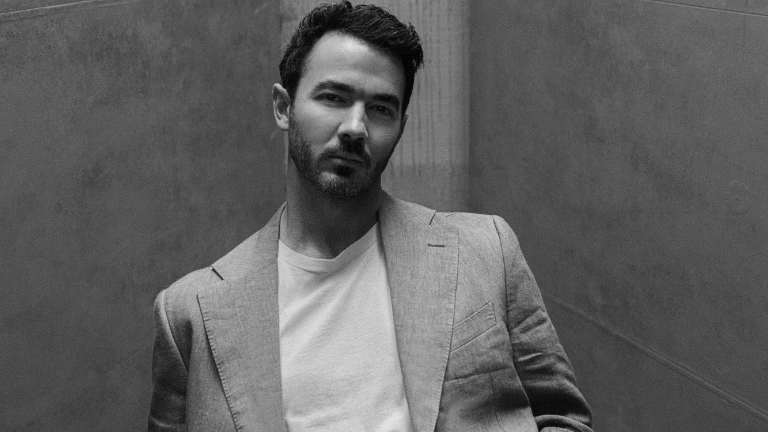 Primer single de Kevin Jonas